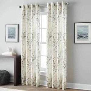 4 Peri Botanical curtain panels